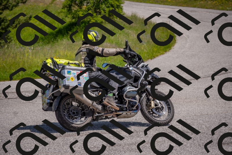 202506071158-DSC_0031_c4_