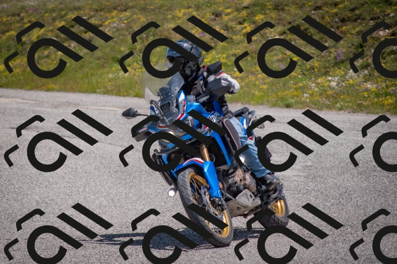 202506071235-DSC_0291_c4_