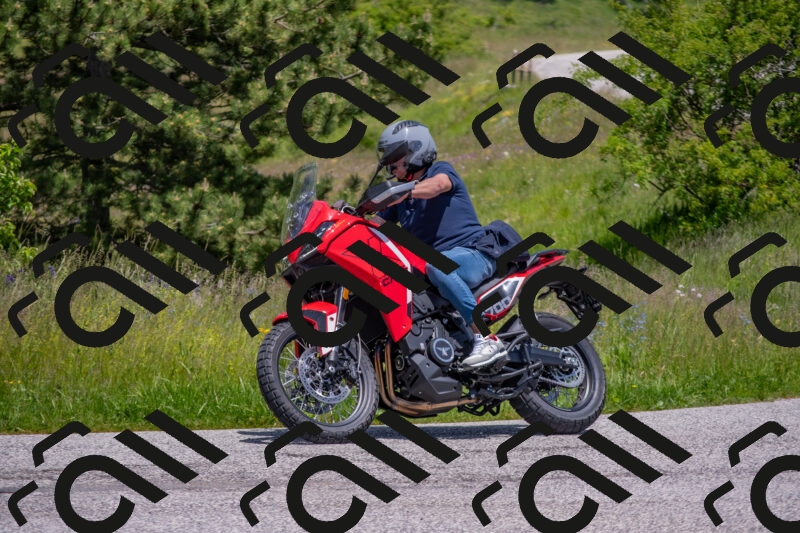 202506071308-DSC_0612_c4_