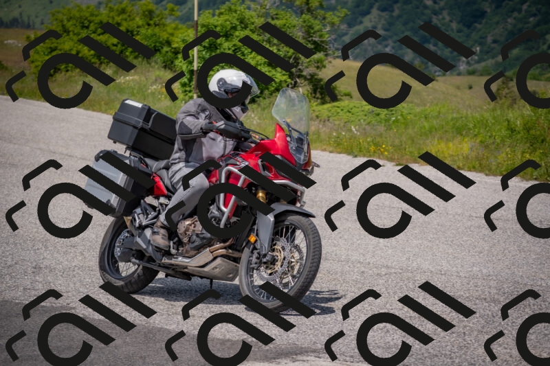 202506071329-DSC_0680_c4_