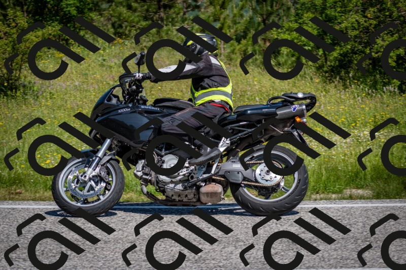 202506081052-DSC_5952_c2