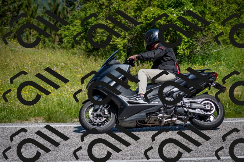 202506081057-DSC_5995_c2