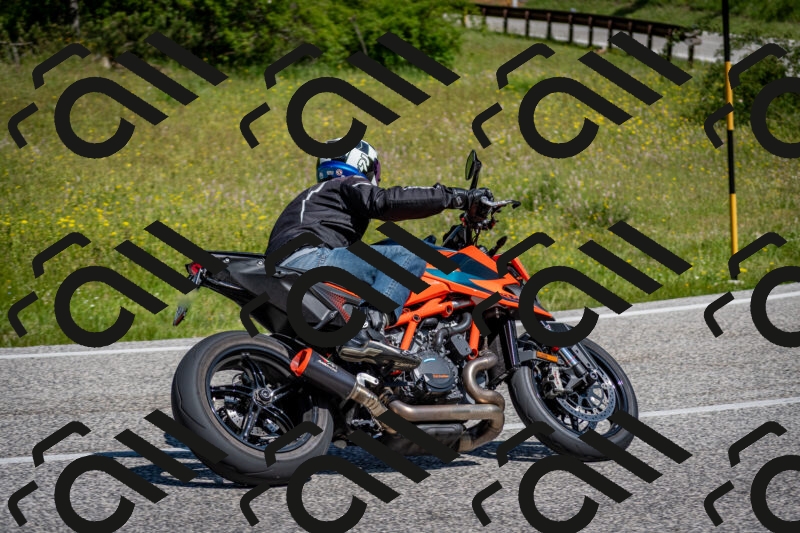 202506081102-DSC_6040_c2