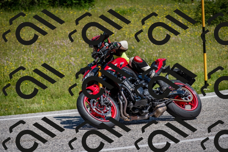 202506081110-DSC_6108_c2