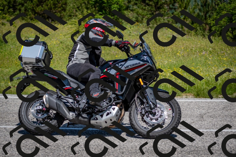 202506081112-DSC_6134_c2