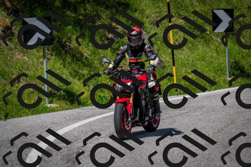 202506081112-DSC_6142_c2