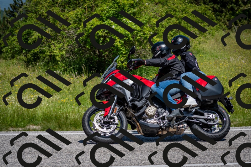 202506081133-DSC_6356_c2