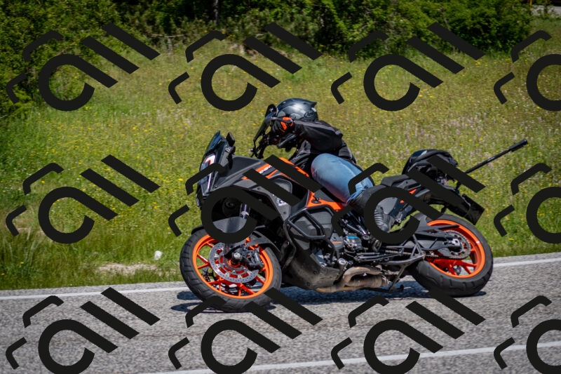 202506081157-DSC_6659_c2