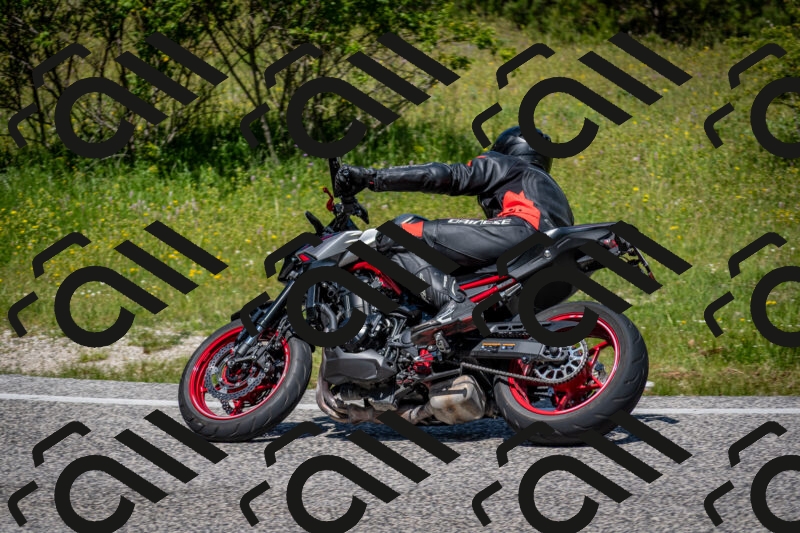 202506081158-DSC_6682_c2