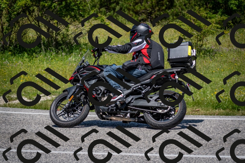 202506081208-DSC_6756_c2