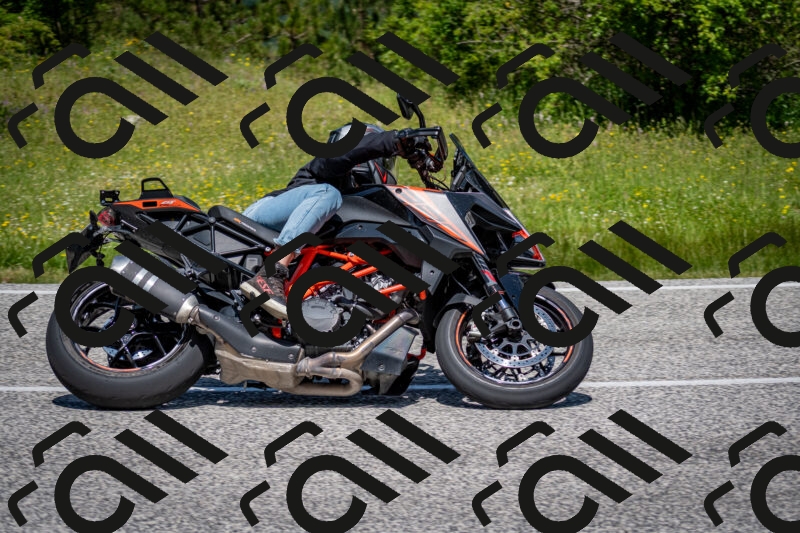 202506081209-DSC_6769_c2