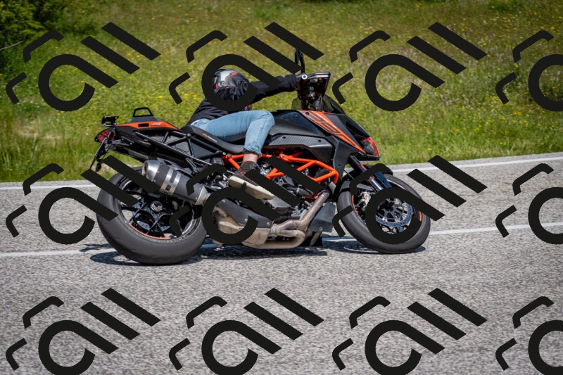 202506081209-DSC_6770_c2