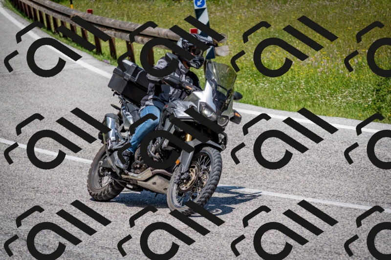 202506081216-DSC_6858_c2