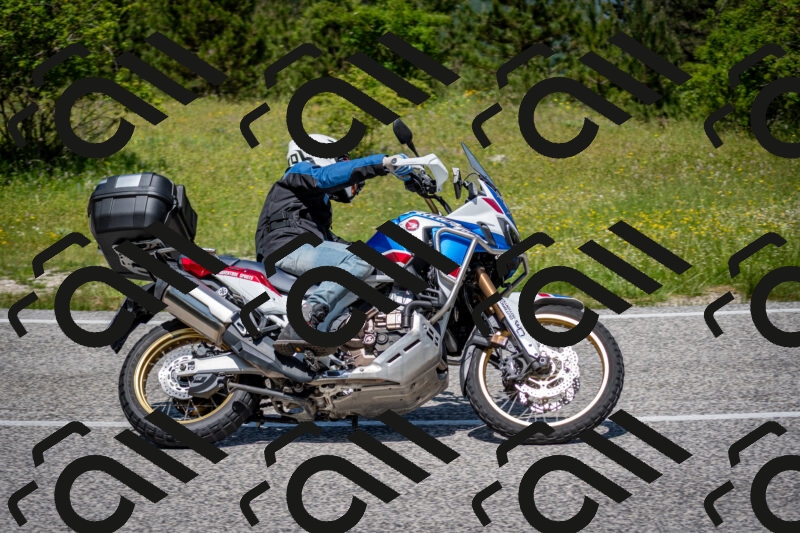 202506081220-DSC_6922_c2