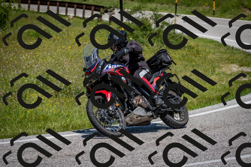 202506081223-DSC_6939_c2