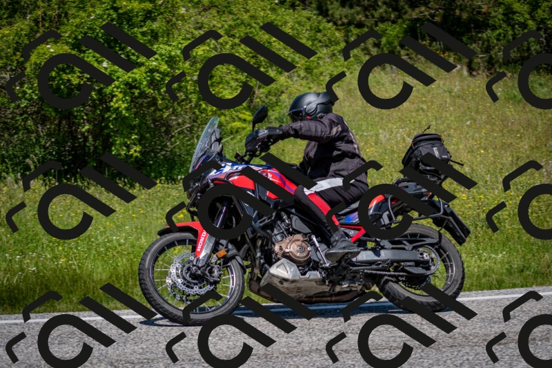 202506081223-DSC_6940_c2