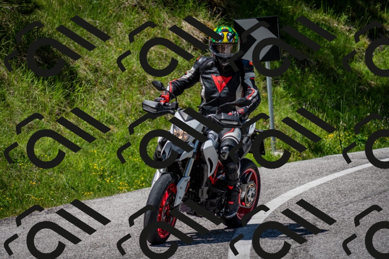 202506081231-DSC_7095_c2