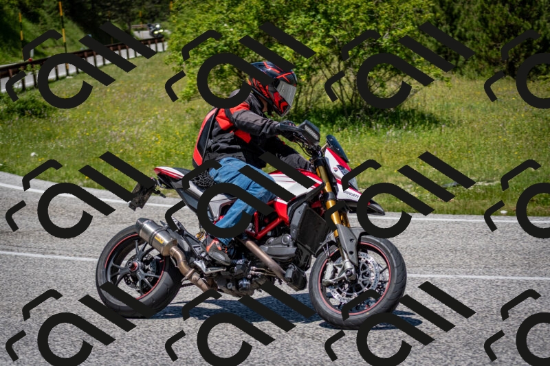 202506081238-DSC_7215_c2