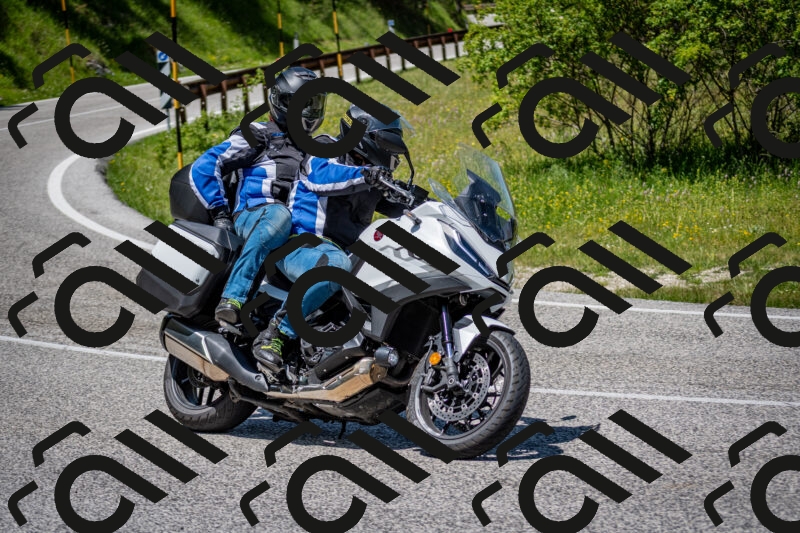 202506081256-DSC_7429_c2