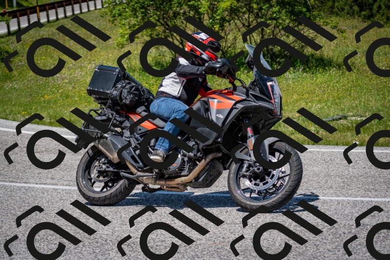 202506081257-DSC_7439_c2