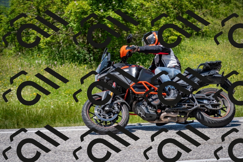 202506081345-DSC_7802_c2