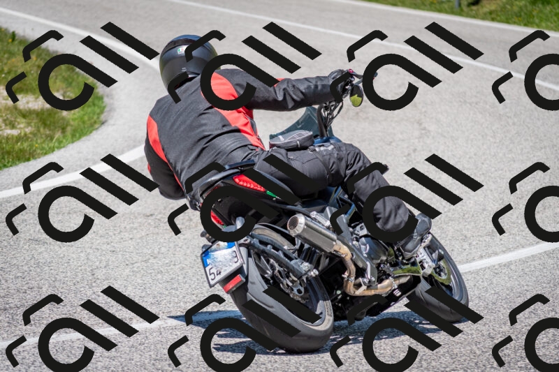 202506081355-DSC_7886_c2