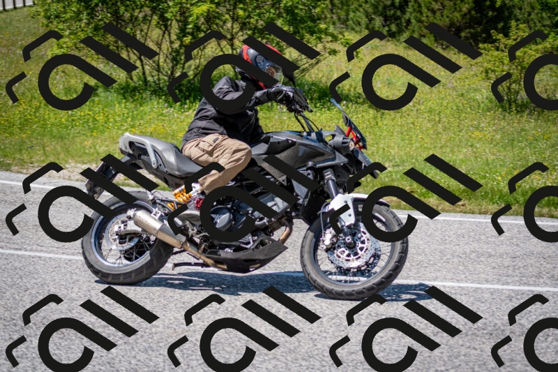 202506081359-DSC_7913_c2