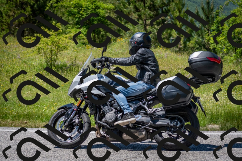 202506081415-DSC_7989_c2