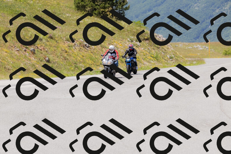 202506081341-_04A0811_c3_