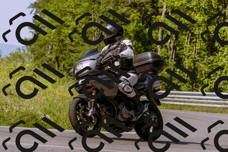 202506081033-_DSC8202_d1_