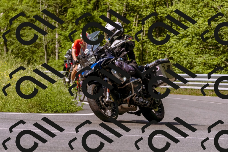 202506081034-_DSC8205_d1_