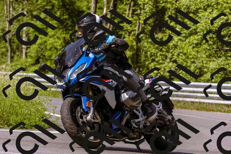 202506081034-_DSC8211_d1_