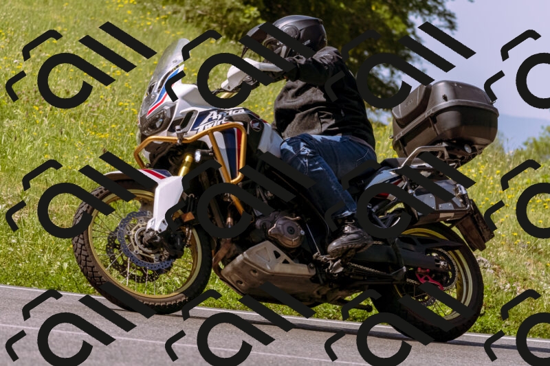 202506081046-_DSC8248_d1_