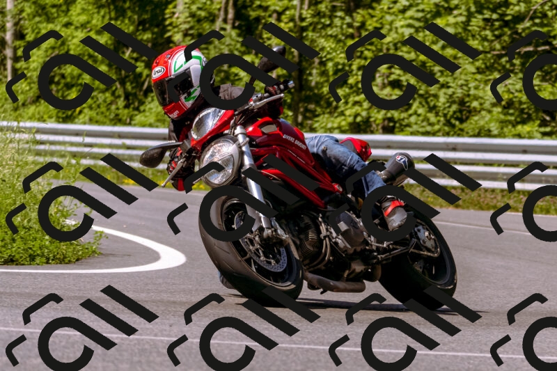 202506081050-_DSC8257_d1_