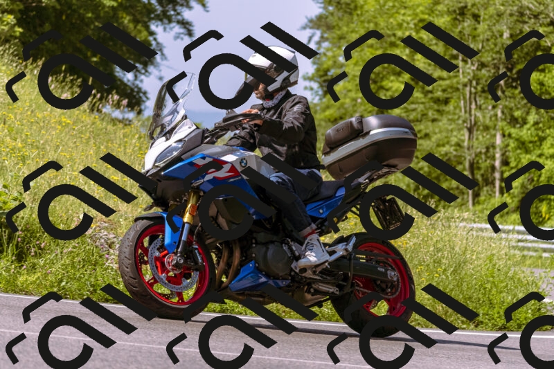 202506081051-_DSC8264_d1_