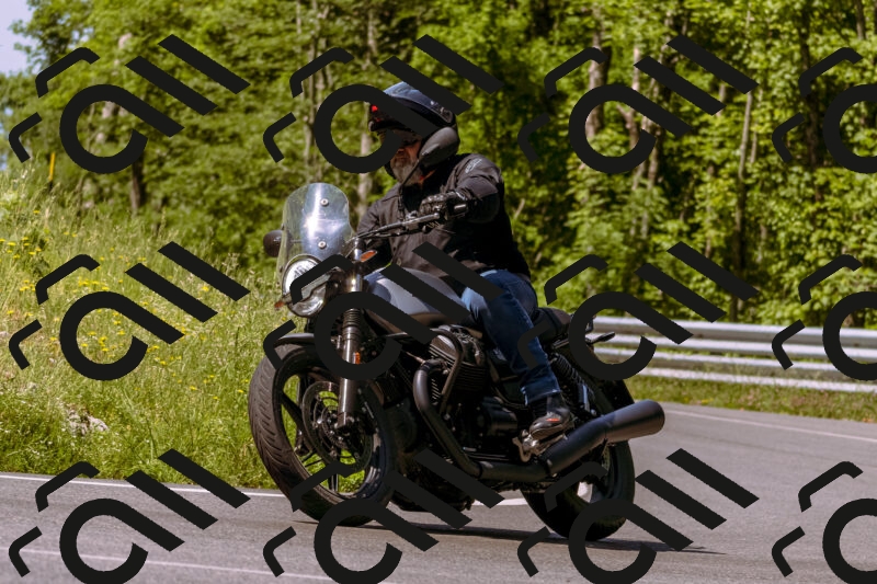 202506081056-_DSC8298_d1_