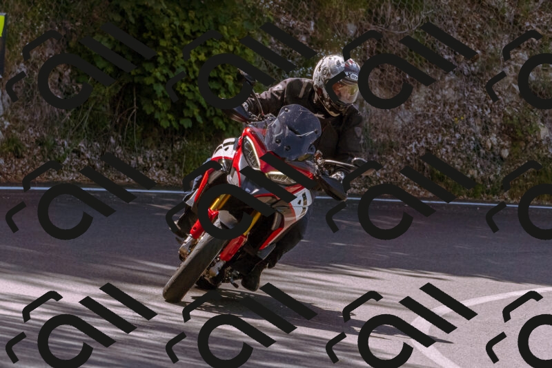 202506081059-_DSC8315_d1_