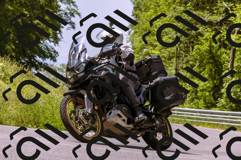 202506081148-_DSC8541_d1_