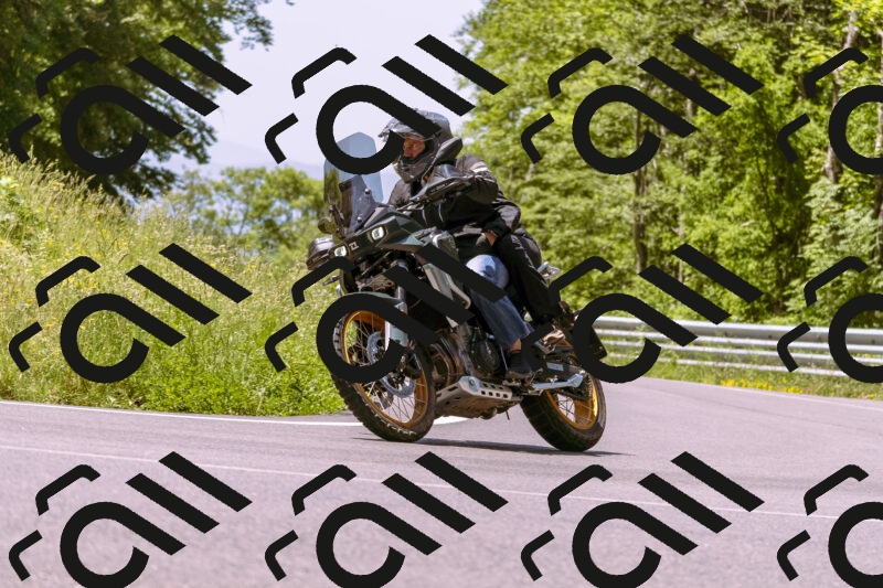 202506081150-_DSC8559_d1_