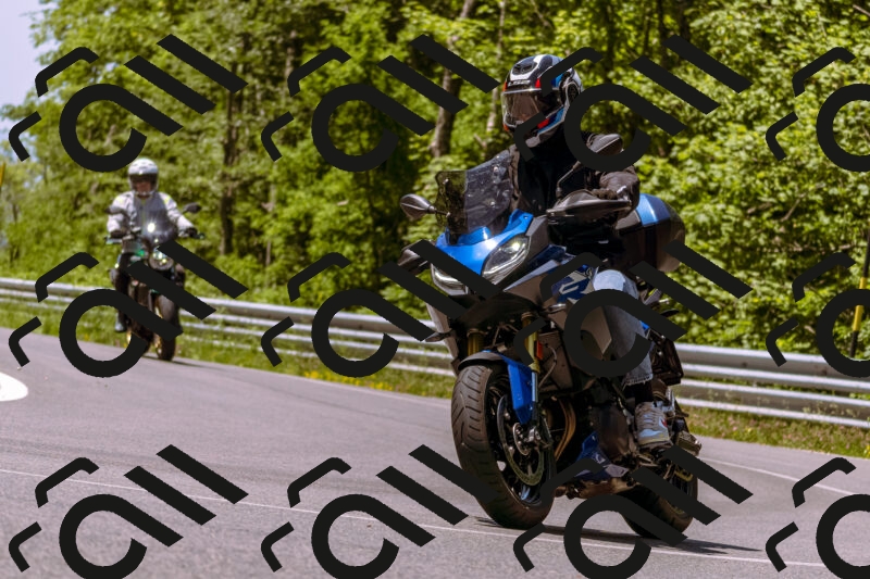 202506081155-_DSC8595_d1_