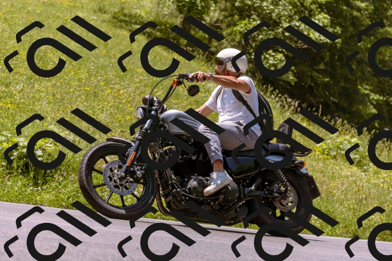 202506081209-_DSC8642_d1_