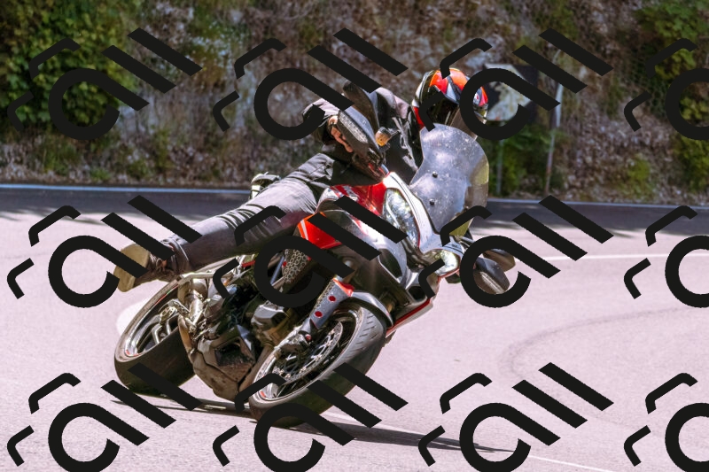 202506081213-_DSC8651_d1_