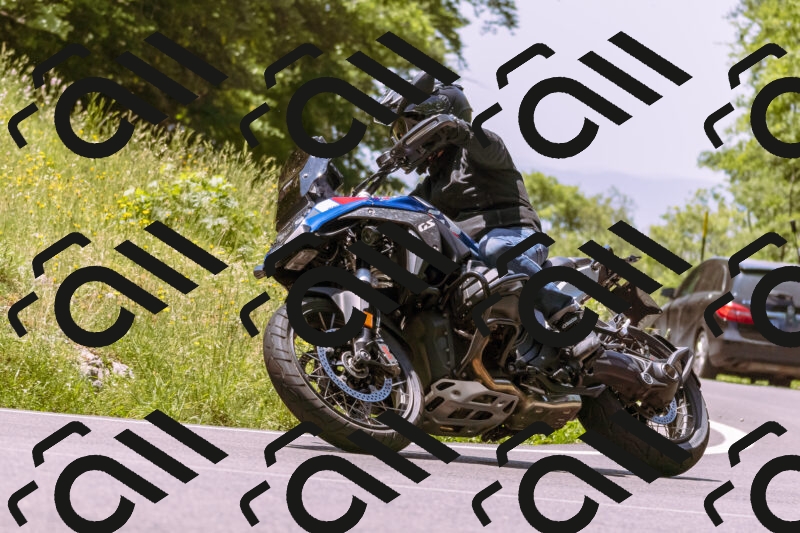 202506081220-_DSC8680_d1_