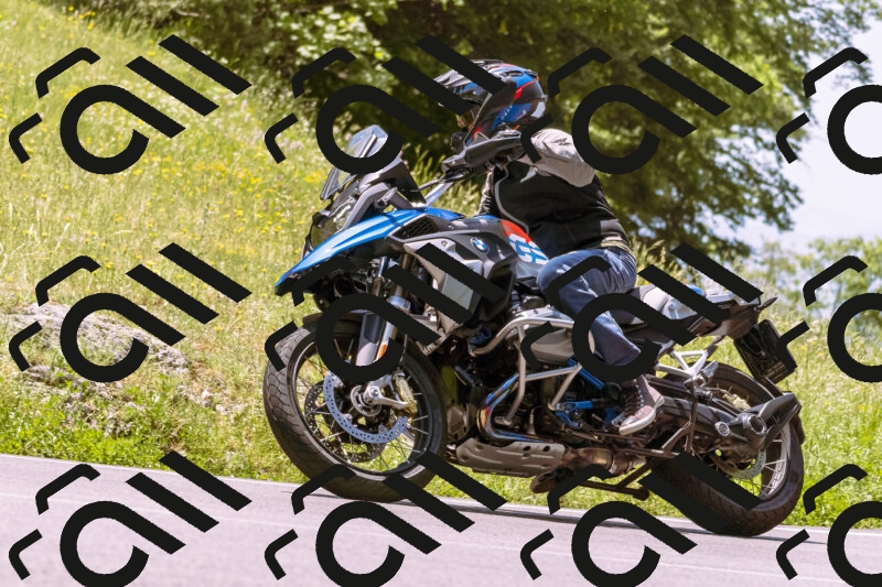 202506081220-_DSC8682_d1_