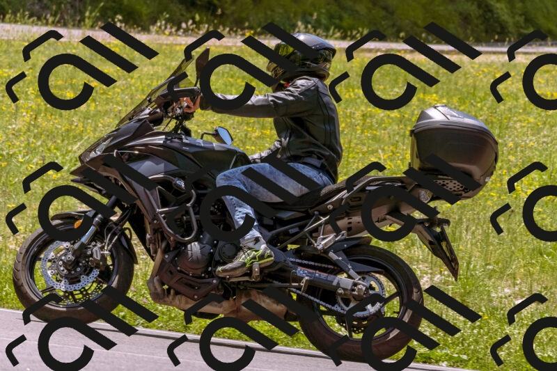 202506081232-_DSC8734_d1_