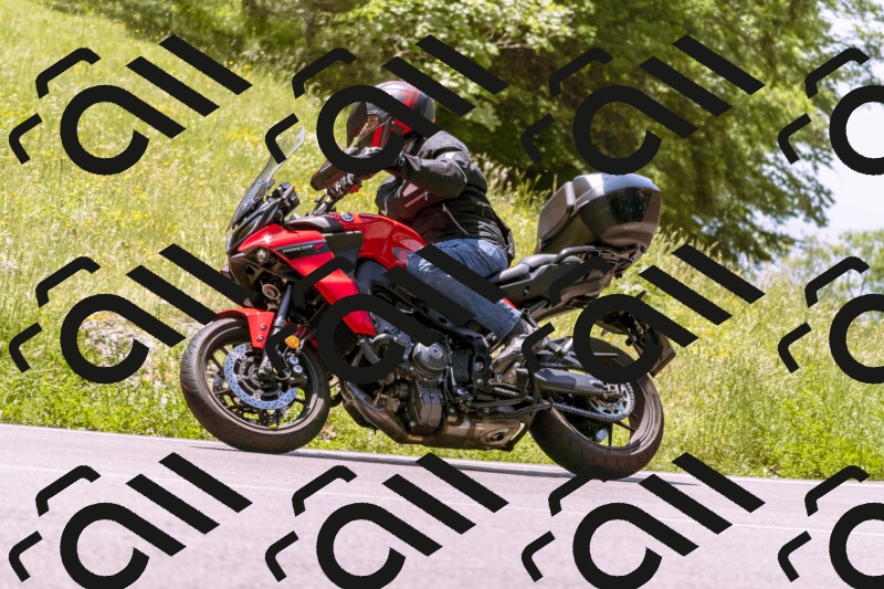 202506081243-_DSC8771_d1_