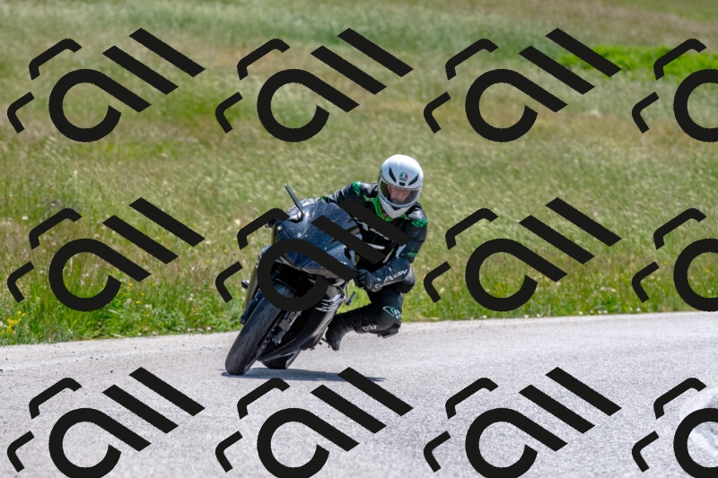 20250608110552-R01_3113_r1