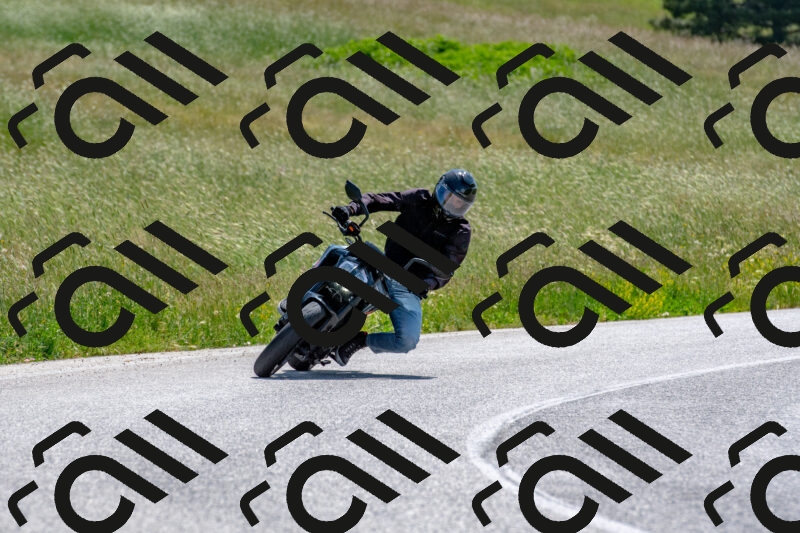 20250608110603-R01_3123_r1