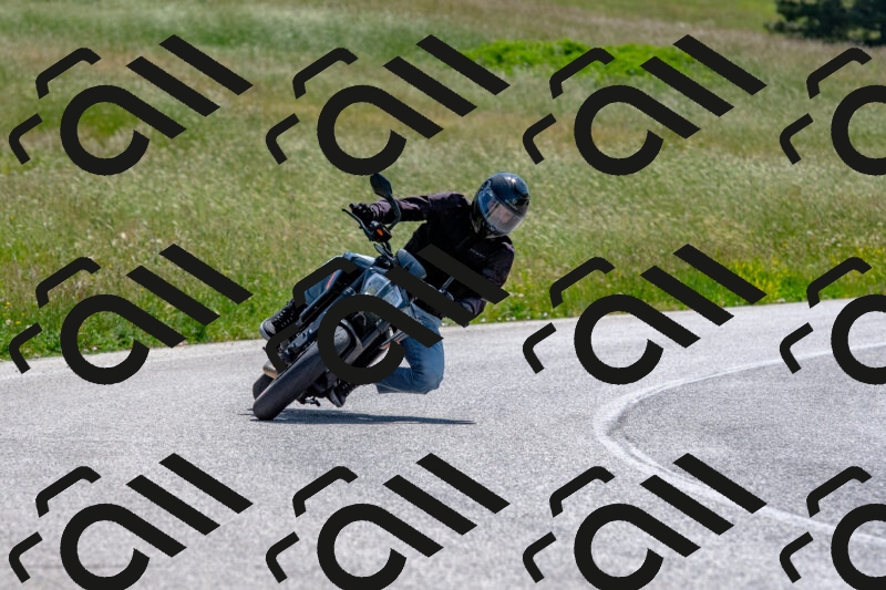 20250608110604-R01_3125_r1