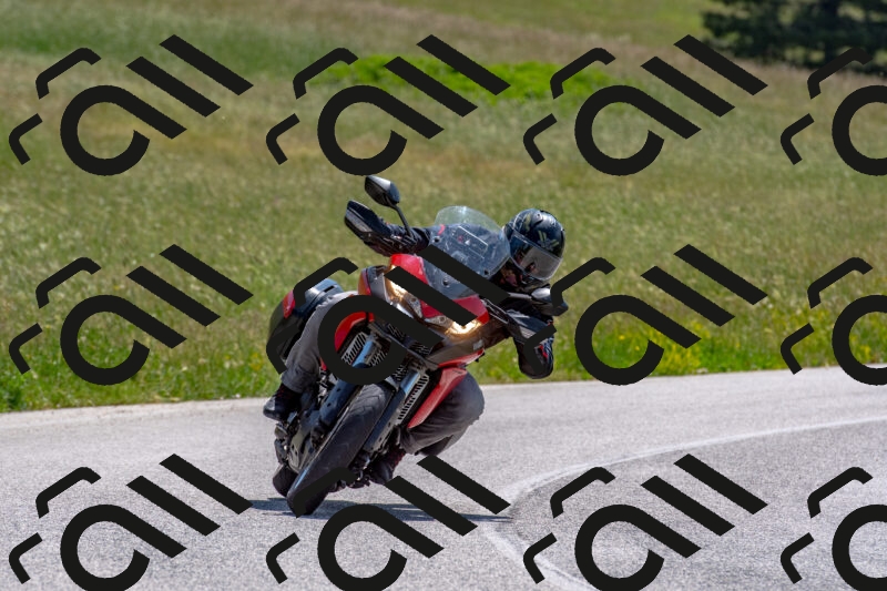 20250608111544-R01_3233_r1